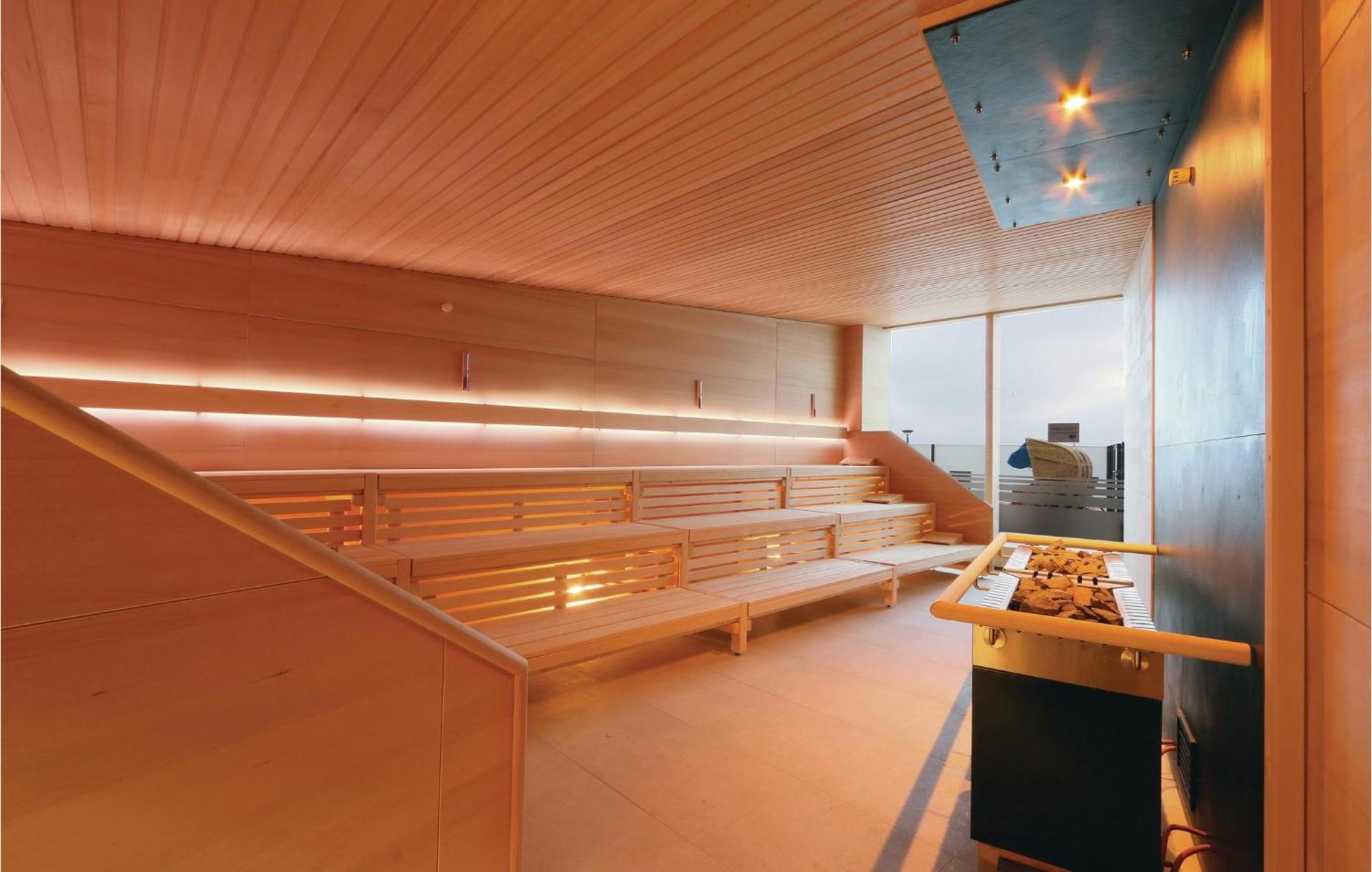 Amazing Apartment In Luebeck Travemuende With Sauna מראה חיצוני תמונה